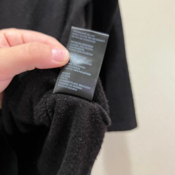 Urban Outfitters Black Terry Cloth Sheer Ruffle Hem 3/4 Sleeve Blouse Size Small - Picture 6 of 7